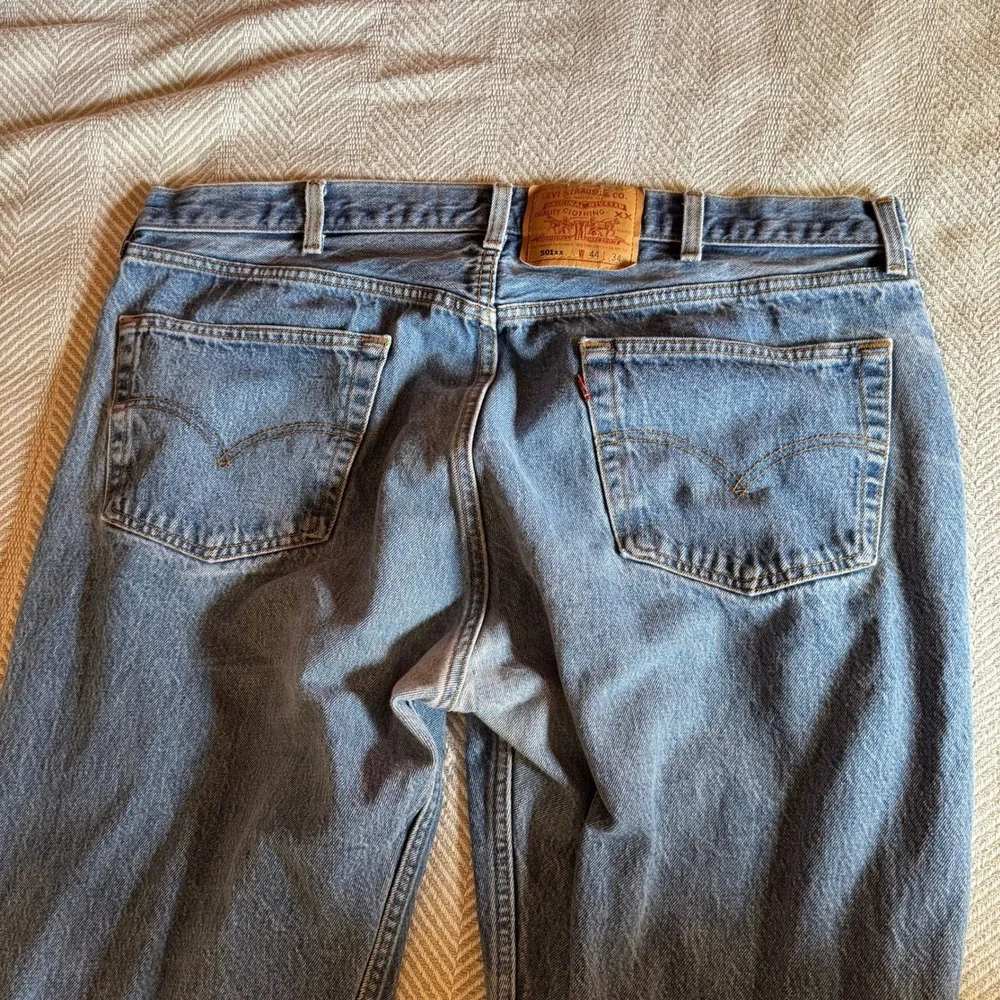 Levis good used